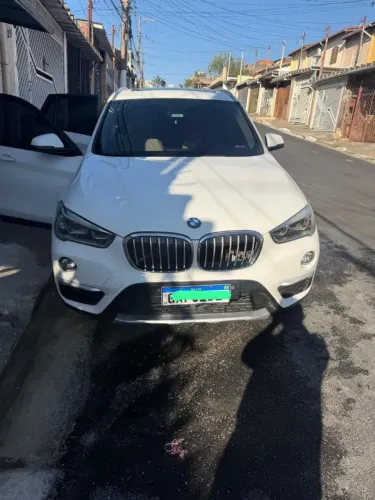 BMW X1 Sdrive 20I X-line 2.0 TB Active Flex 2016
