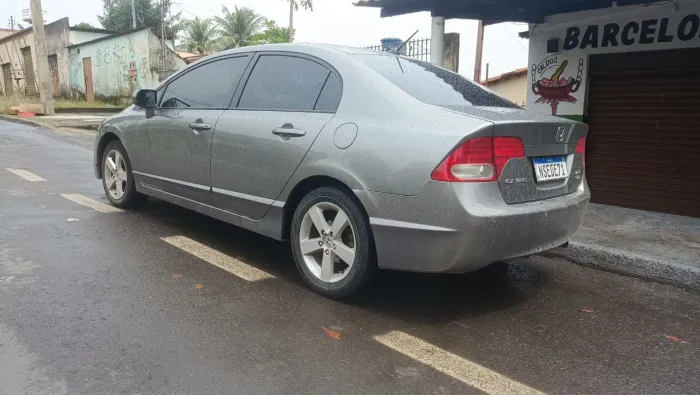 Honda Civic Sedan LXS 1.8/1.8 Flex 16V Aut. 4P 2010