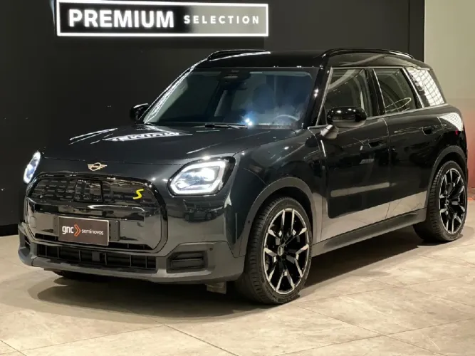 Mini Cooper Country. SE All4 TOP (elétrico) 2025