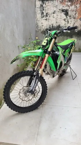 Kxf 2022 com 30 horas moto com nota oficial único dono