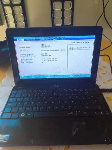 Netbook CCE WIN