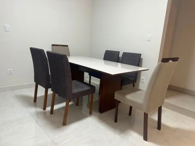 Mesa de Jantar 6 Lugares + 6 Cadeiras - Conjunto Completo