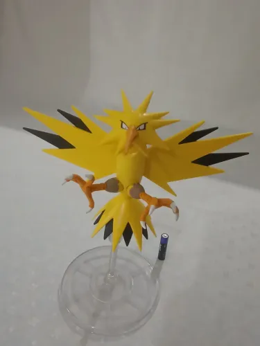 Pokemon Zapdos Select figure jazwares sem caixa