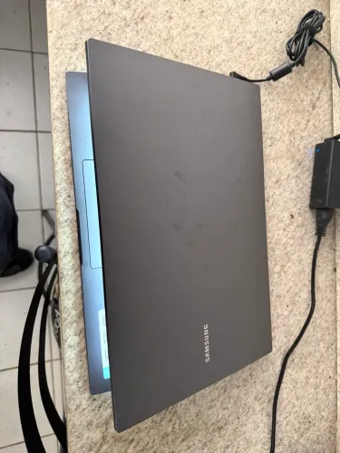 Samsung Book i5