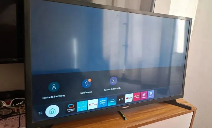 Tv smart 43 Samsung em perfeito estado