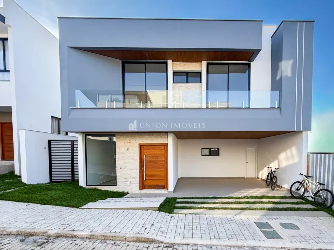 Casa de 3 quartos à venda no Condomínio Alvorada Residence em Juiz de Fora/MG.