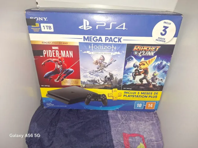 VENDO PLAYSTATION 4, POUCO TEMPO DE USO, APENAS 5 MESES
