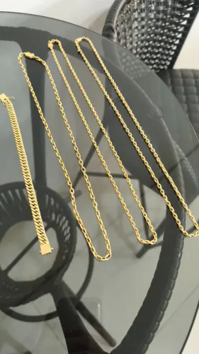 Corrente e pulseira de ouro 18k