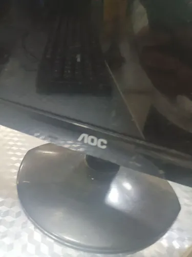 Monitor AOC
