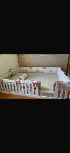 Cama montessoriana casal