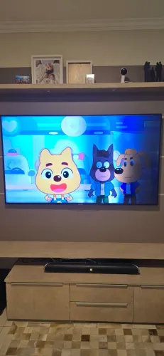 Vendo SmarTV 65" Samsung - Tudo Funciona - Defeito na Tela