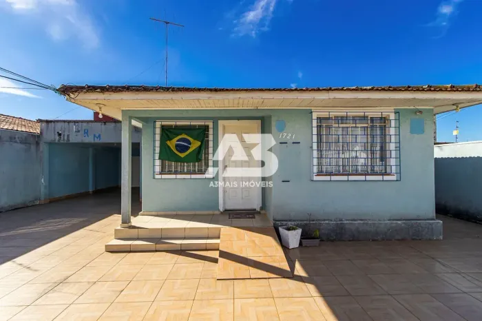 Casa com 3 dormitórios à venda, 133 m² por R$ 850.000,00 - Capão da Imbuia - Curitiba/PR