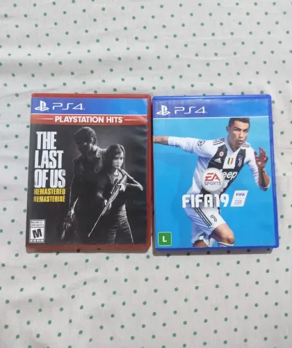 Vendo esses dois Jogos de PS4 por R$70
