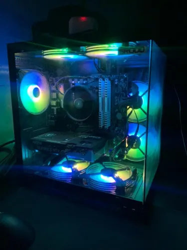Pc Gamer - Ryzen + RTX5060