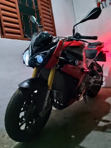 BMW S1000 R 2015