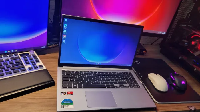 ASUS VivoBook Ryzen 7 4800HS | 20GB RAM | SSD NVMe 256GB | Troco por PS5