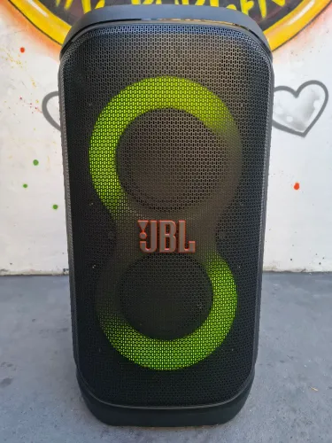 Caixa de som JBL part box stage 320