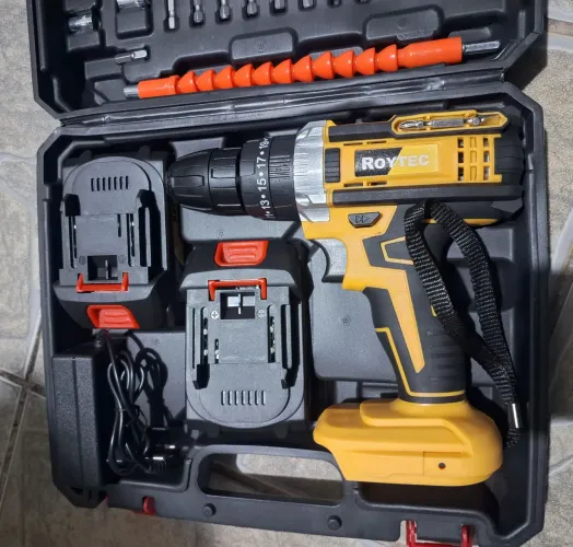 Parafusadeira e furadeira a bateria 21V