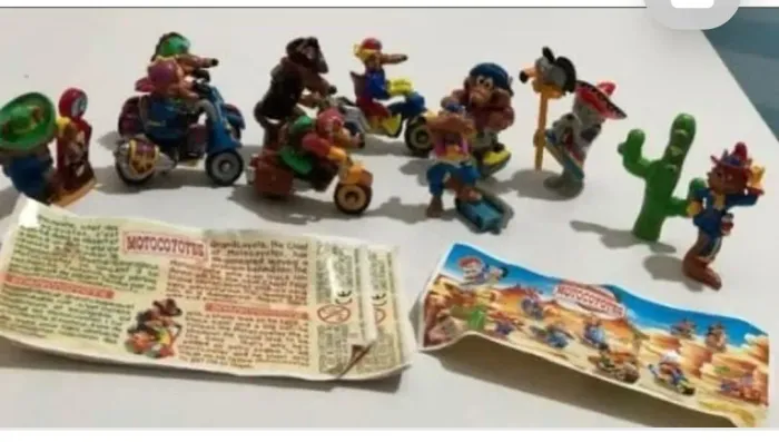 Kinder ovo coleção Motocoiote