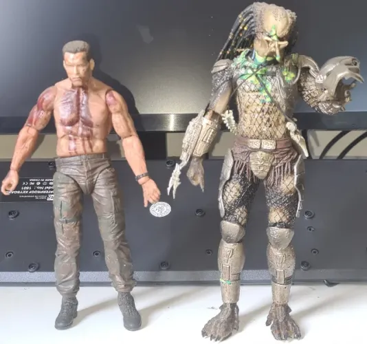 Bonecos Action Figures Predador E Dutch Neca 25 Anos Filme