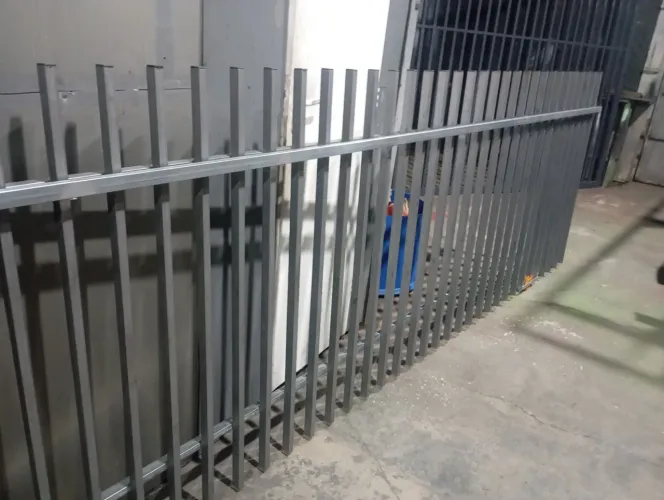 Portão deslizante novo