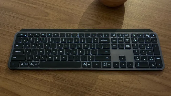 Teclado Logitech MX Keys S perfeito estado