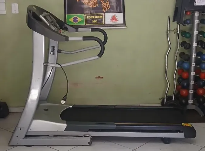 Ate 10x sem juros - Esteira Elétrica Horizon Ti22 - Profissional C/ Inclinação Elétrica
