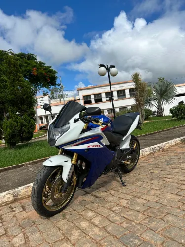 VENDO OU TROCO CBR 600F