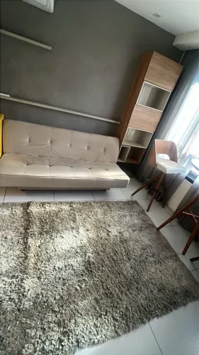 Sofá-cama TOKSTOK e tapete (1.80 x 2.00)