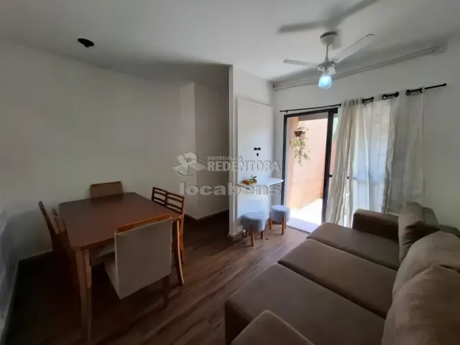 Apartamento mobiliado localizado no Borghese Boulevard com quintal privativo e cozinha pla