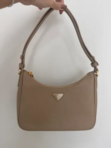 Bolsa nude - prada