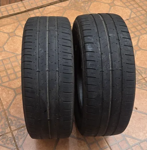 Par de pneus 195/55/15 goodyear