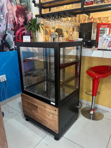 Vitrine refrigerada Omega DBR.70