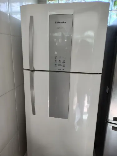 Geladeira Electrolux Df 80  parcelo com juros da  máquina 