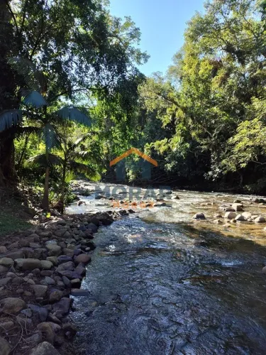 Condomínio de Chácaras com Terrenos em Morretes