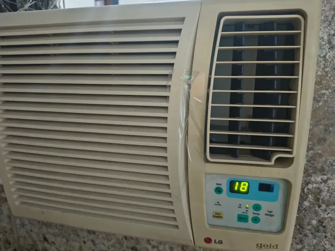 Ar-condicionado 8000 BTUS LG GOLD