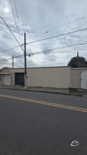 Casa na Vila Hepacaré em Lorena à Venda