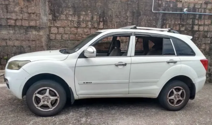 Lifan X60 1.8 16V 128cv 5P Mec. 2013
