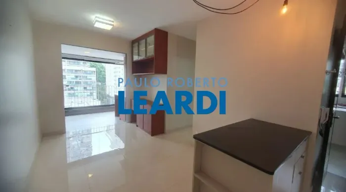 APARTAMENTO - PINHEIROS - SP