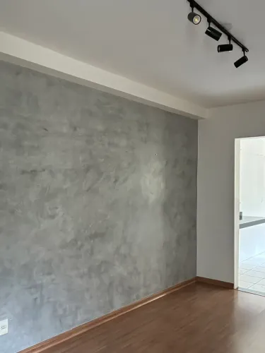 Transformação sua casa papel de parede e pintura atendemos várias regiões.