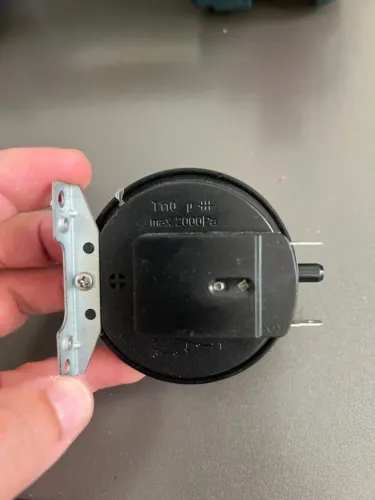 Sensor pressostato do Ventoinha AQUECEDOR A GÁS KOMECO