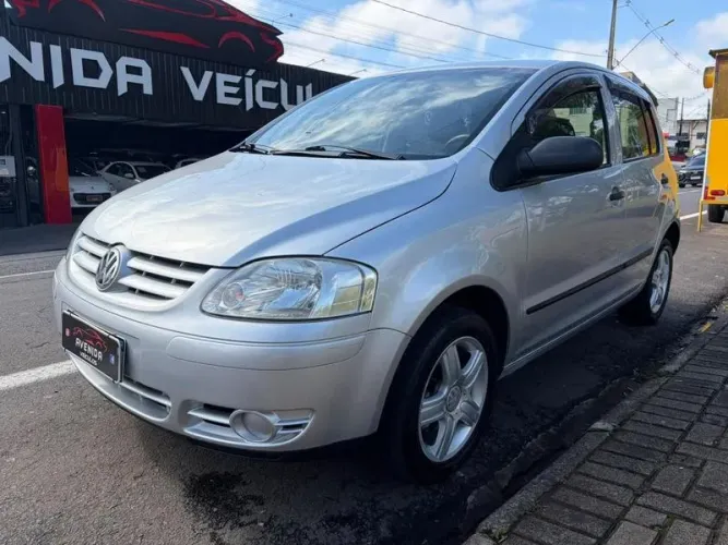 Volkswagen Fox 1.0 MI Total Flex 8V 5P 2005