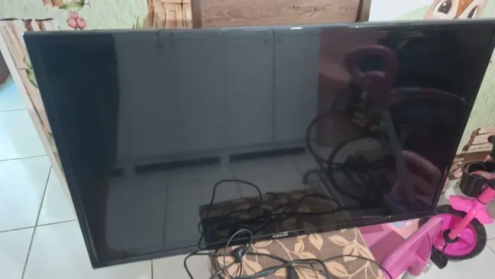 TV Samsung 39 polegadas - Defeito na Tela