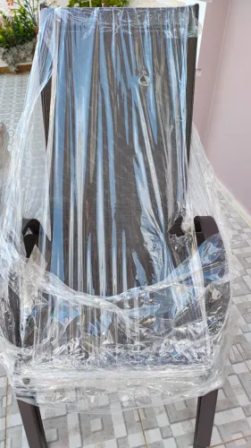 MESA, CADEIRAS E OMBRELONE PARA PÁTIO, PISCINA E SACADAS