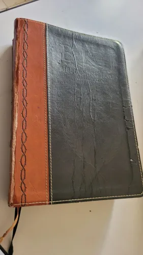 Biblia de Estudo King James Atualizada - edição 400 anos<br>James Arualizada<br>Edição 400 anos