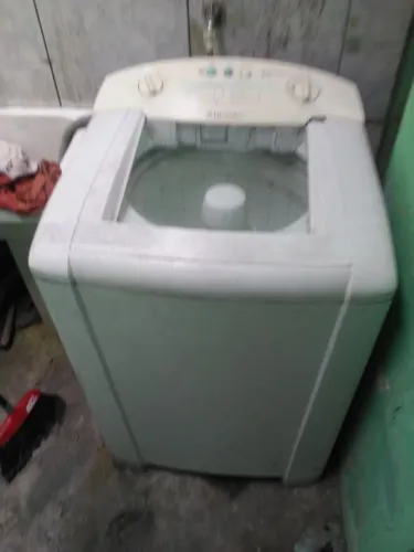 Máquina de lavar roupa+ geladeira Frost Free