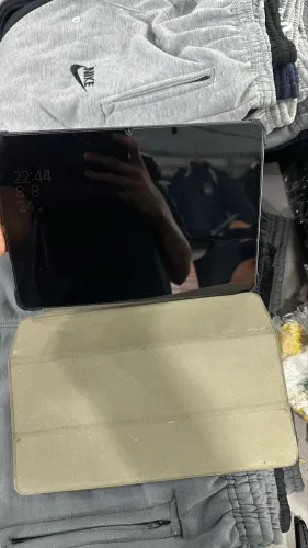 Xiaomi Pad 7 impecável + capa de couro + película