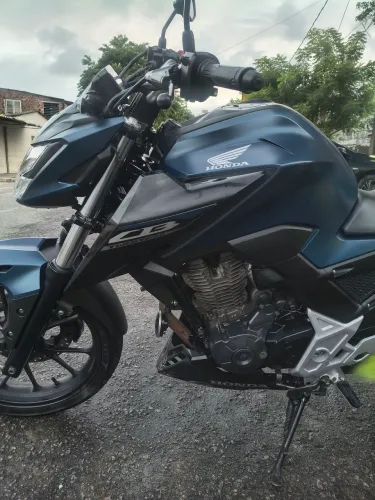 Honda CB Twister 300f ABS