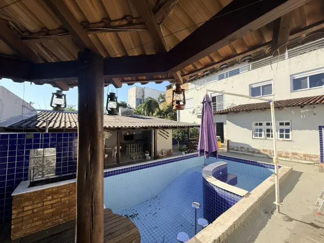 Excelente casa semimobiliada 5 dormitórios para locação no bairro Cavalhada zona