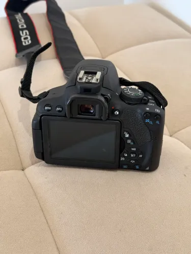Câmera DSLR - Canon T5i + 3 lentes
